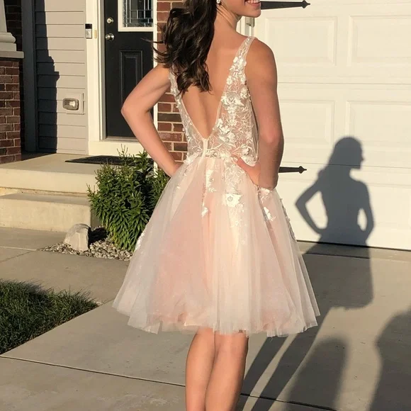 Jovani blush pink homecoming/prom dress - Picture 2 of 3